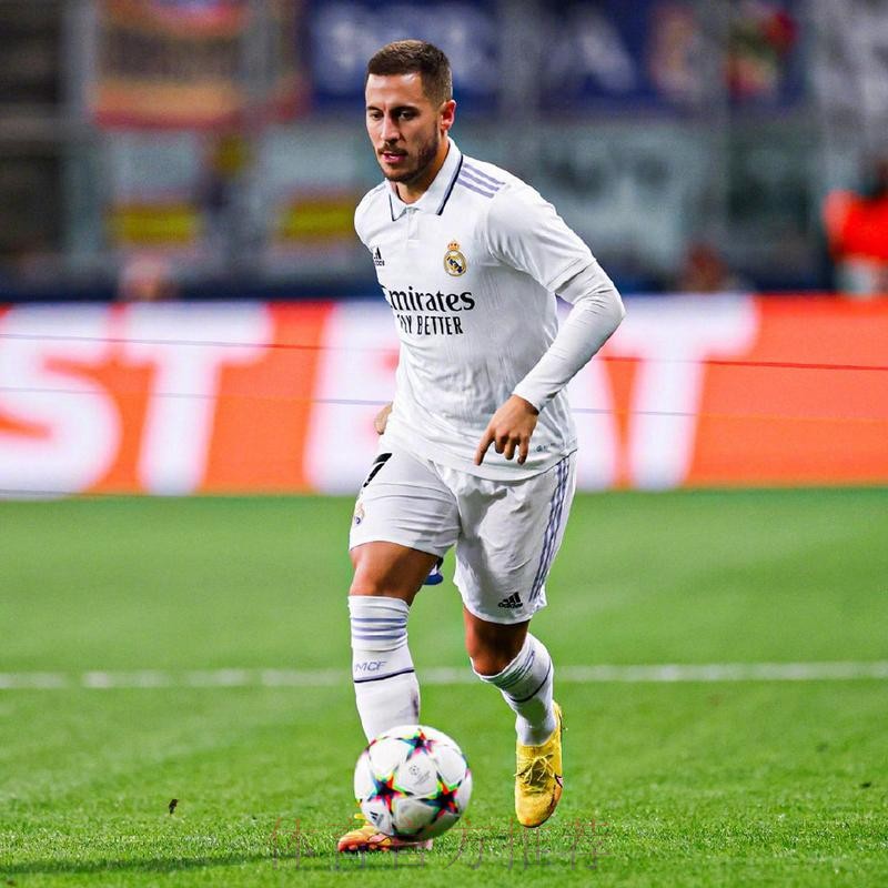 皇马已经说服阿扎尔不接受手术 采取保守治疗 皇马已经说服阿扎尔不接受手术 采取保守治疗